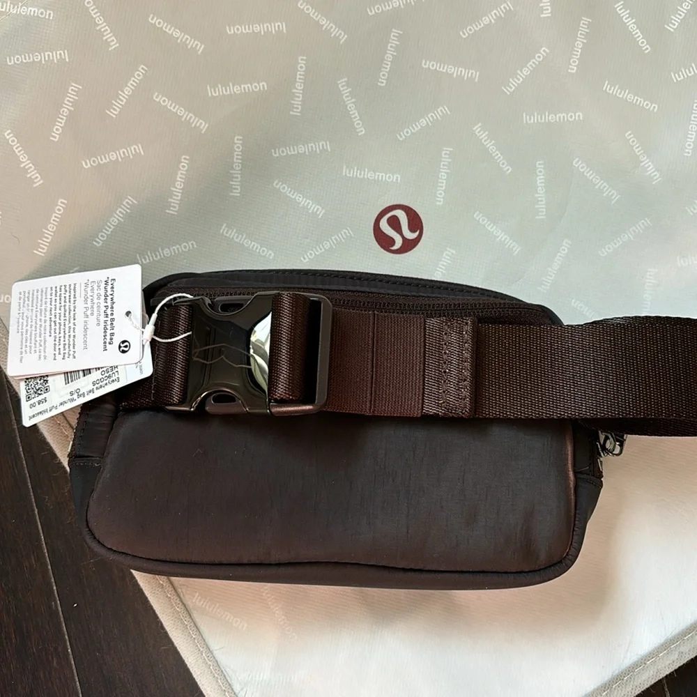 Lululemon EVERYWHERE BELT BAG WUNDERPUFF IRIDESCENT IN HEATHERED ESPRESS… - Picture 4 of 8